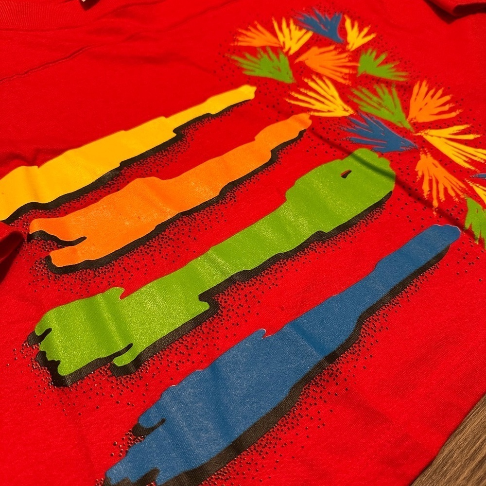 red y2k cropped vintage - retro funky graphic t-shirt NWT - Picture 3 of 11